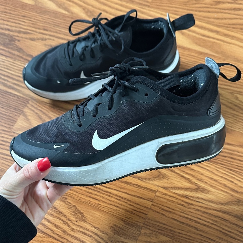Nike Women’s Black and White Air Max Sneakers
